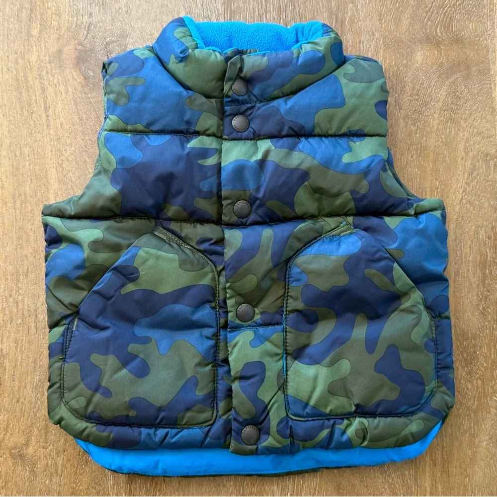 🧸 Gap | LIKE NEW • Cute Camo Puffer Vest